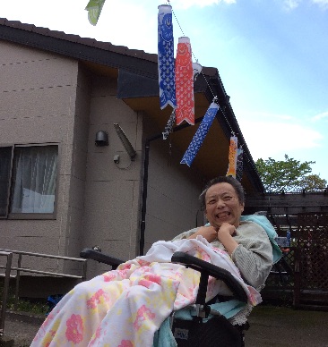 風に泳ぐこいのぼり