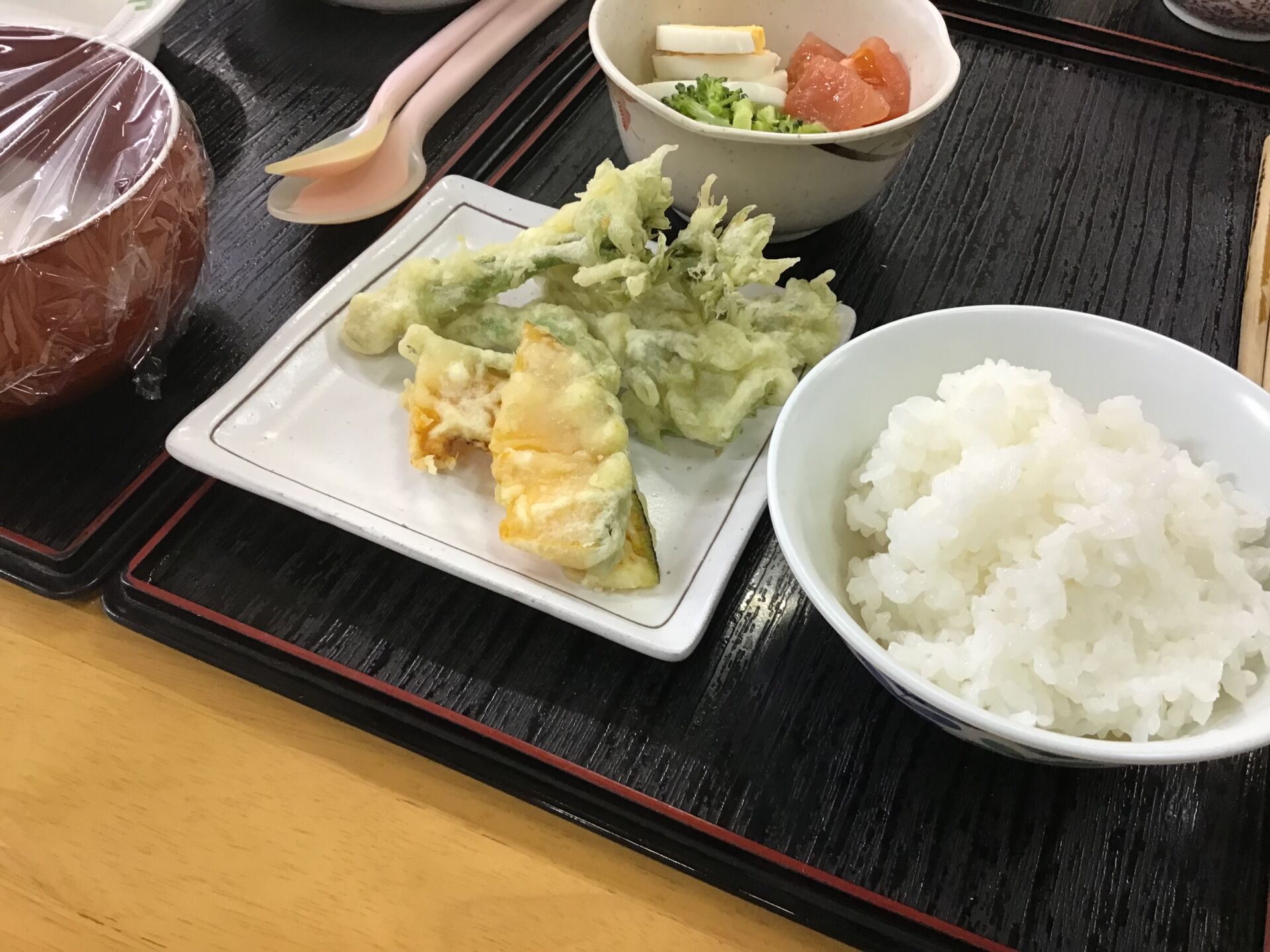 タラの芽の天ぷら