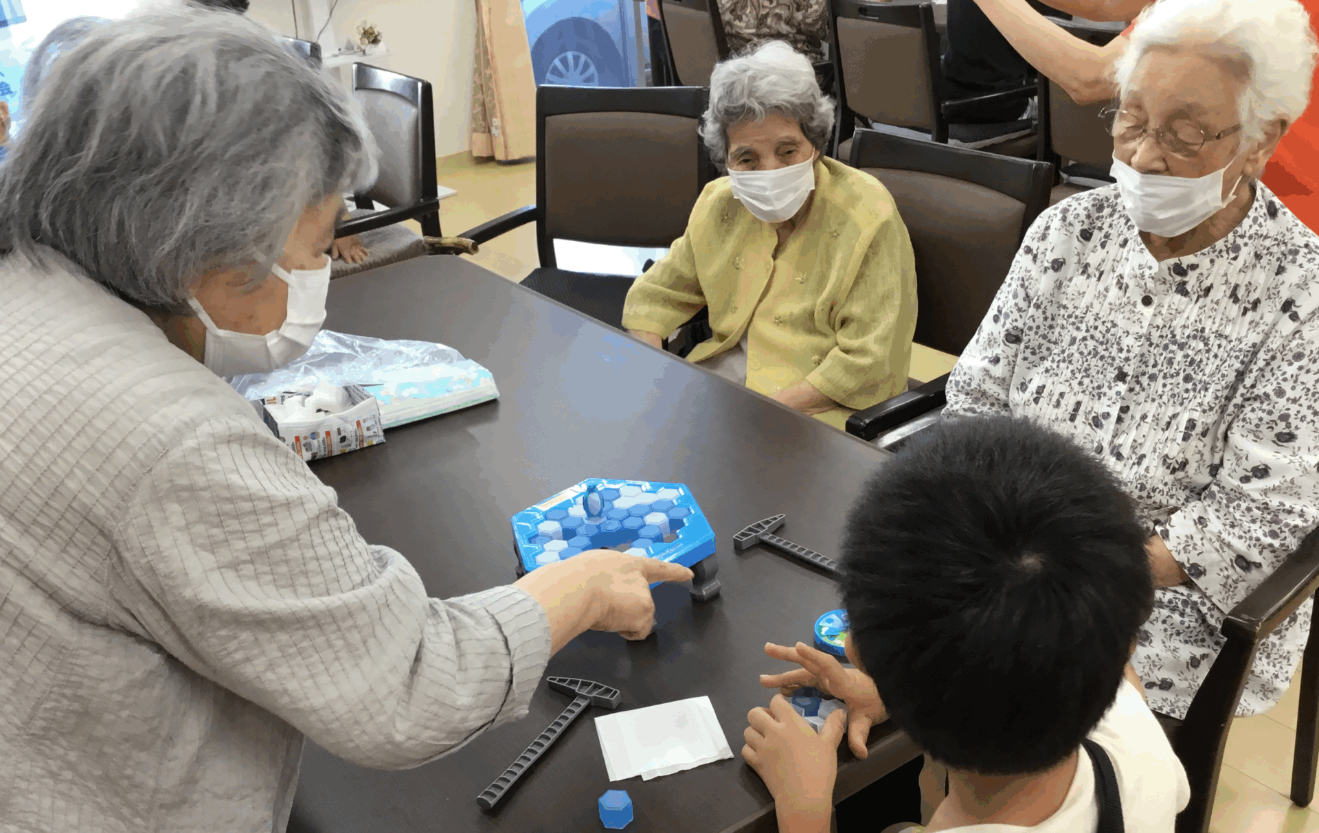 放課後児童クラブとの交流会♪