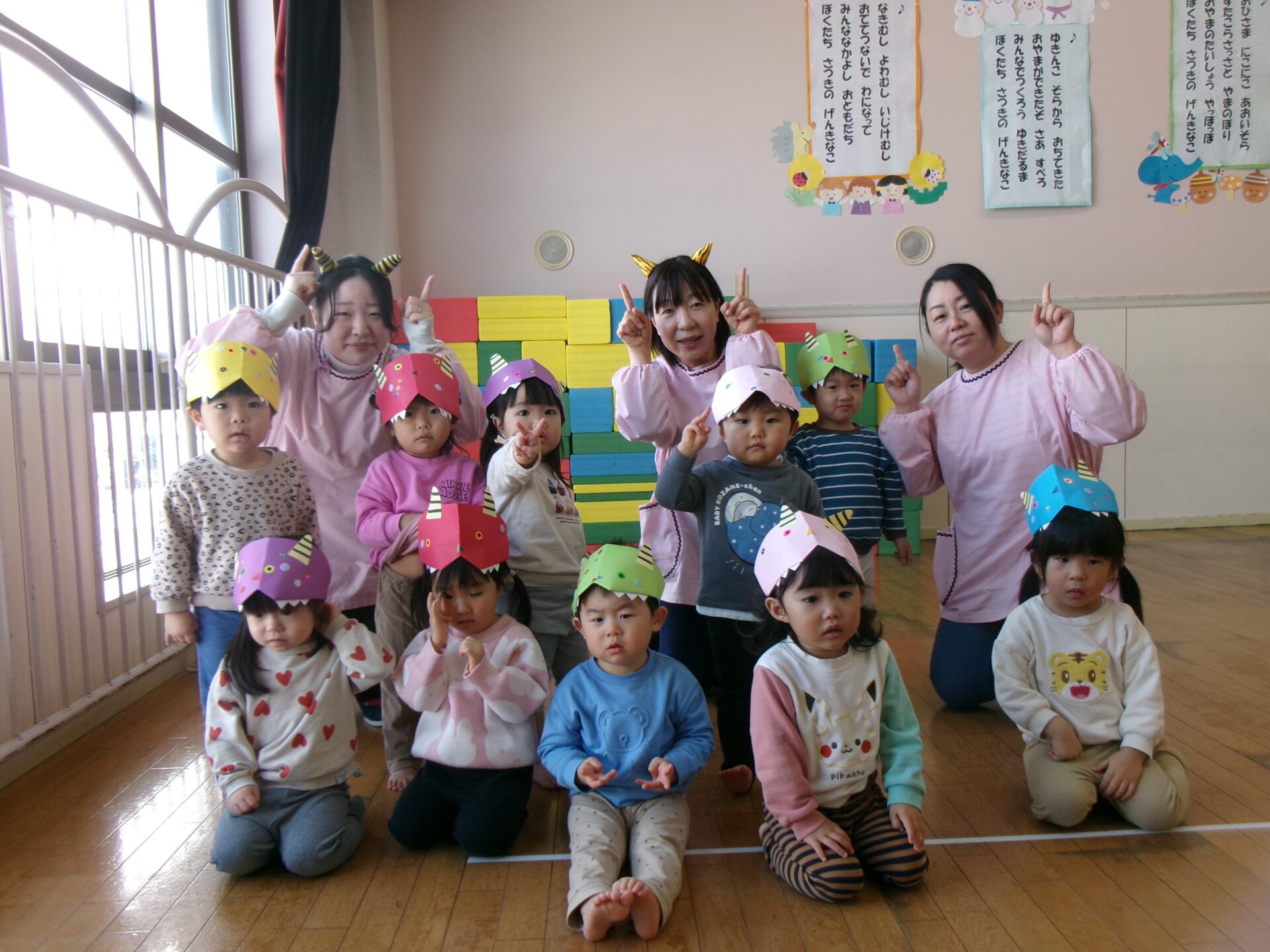 豆まき集会をしました。